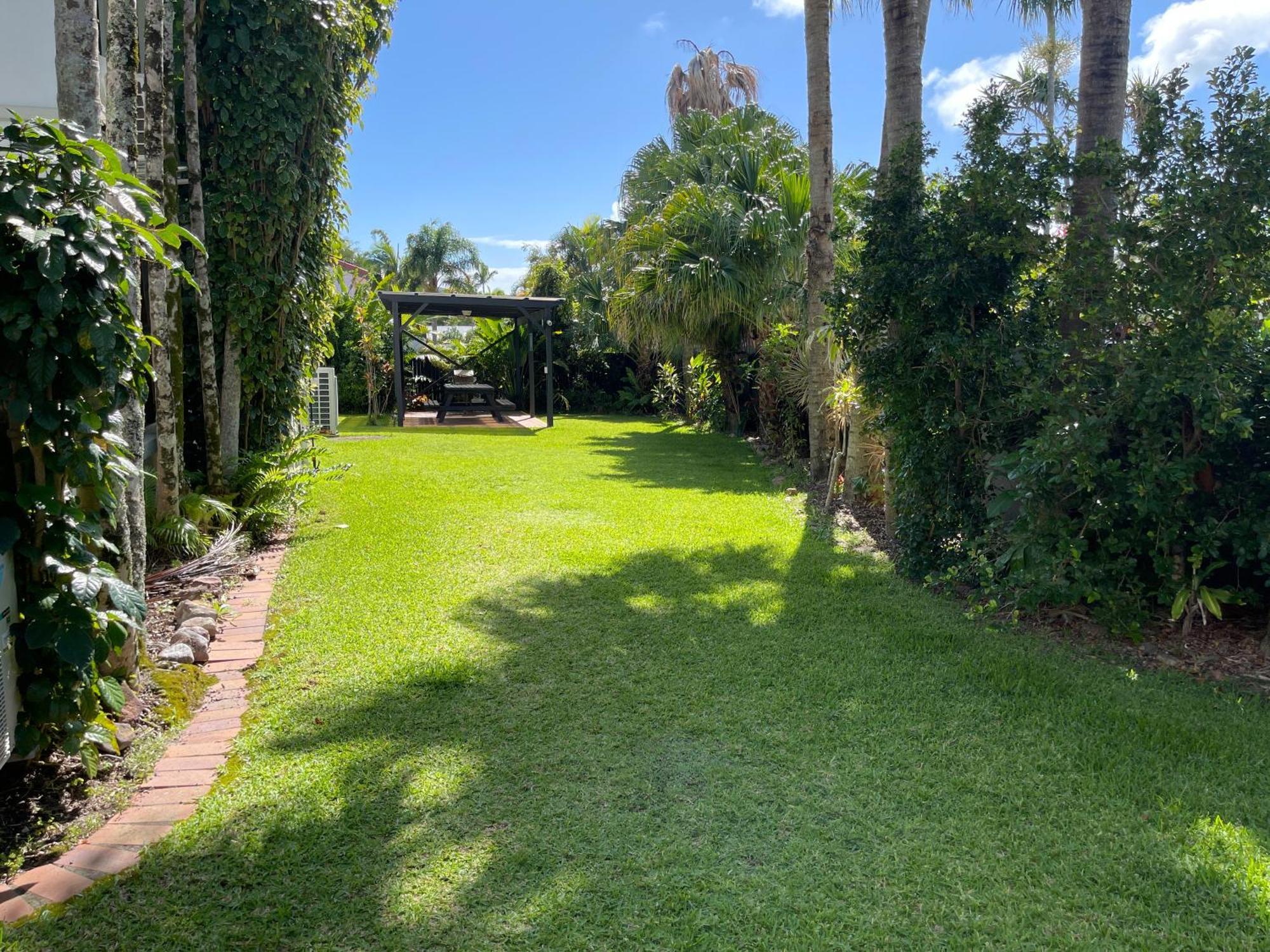 The Noosa Apartments Bagian luar foto