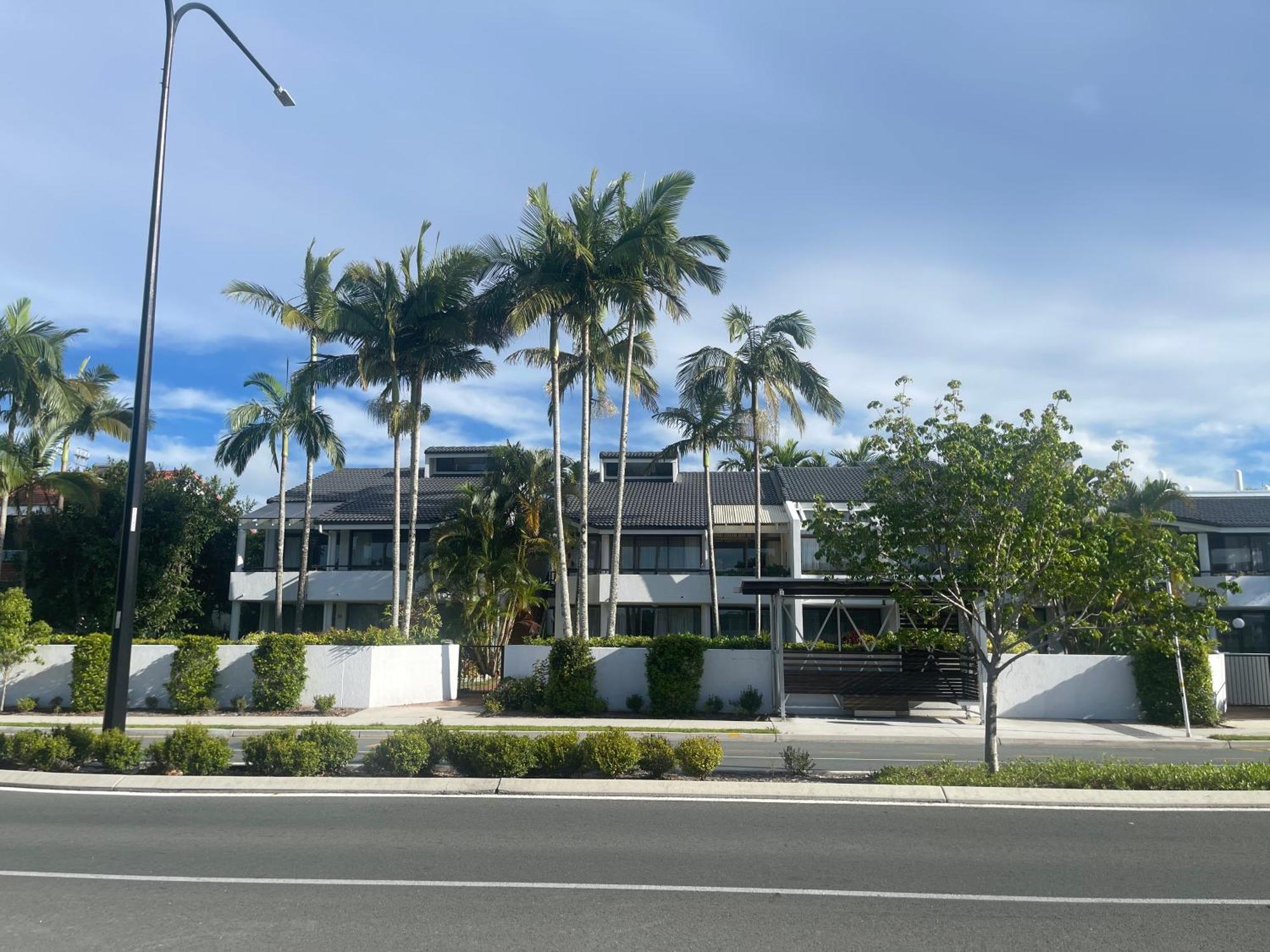 The Noosa Apartments Bagian luar foto