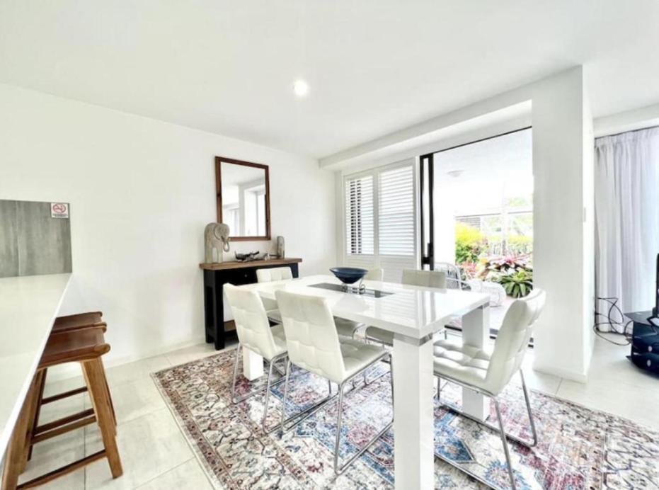 The Noosa Apartments Bagian luar foto