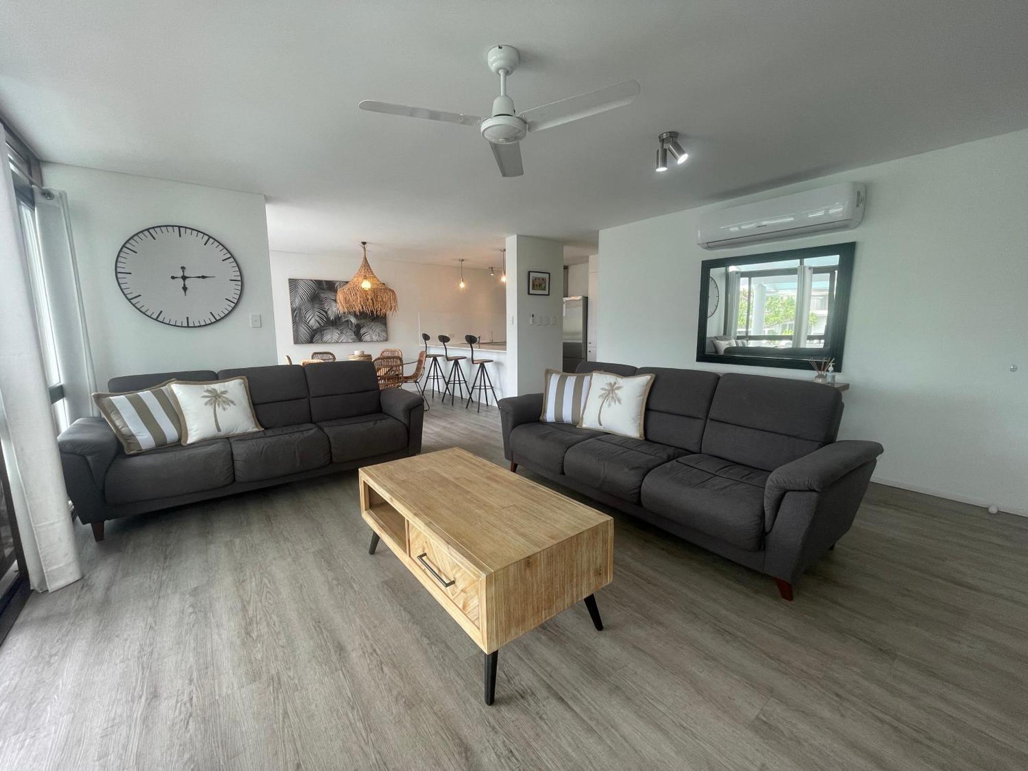 The Noosa Apartments Bagian luar foto